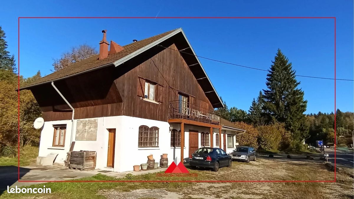 Maison 9 pièces 231 m² · à La Chaumusse · 231 m² · 260 000 €