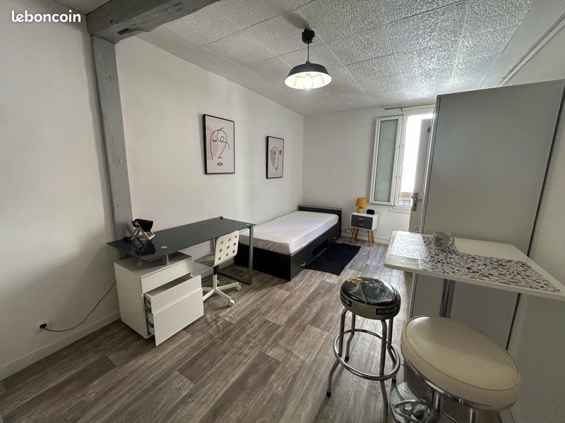 Appartement 1 pièce 17 m² · à Troyes · 17 m² · 350 €