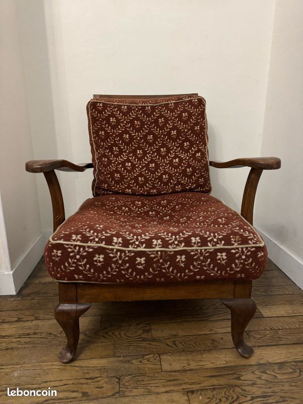 Fauteuil très ancien bois et fleurs (image 2)