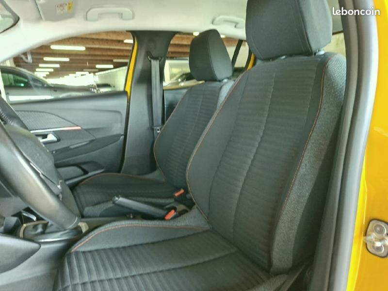 Peugeot 208 1.2 PureTech 100ch S&S Active (image 9)