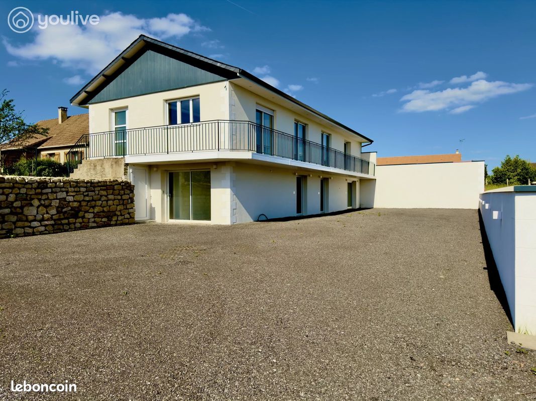 Immeuble 13 pièces 207 m² · à Damigny · 207 m² · 459 907 €