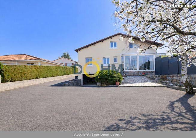 Maison 6 pièces 142 m²