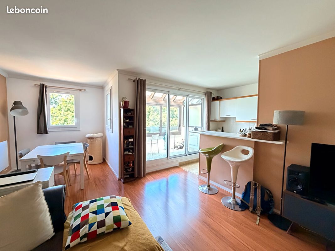 Appartement 5 pièces 100 m² · à Gif-sur-Yvette · 100 m² · 371 000 €