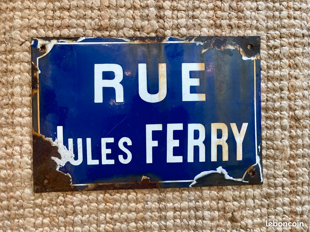 Ancienne laque émaillée rue Jules Ferry (image 3)