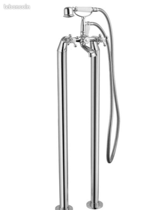 Baignoire sur pieds avec robinetterie (image 6)