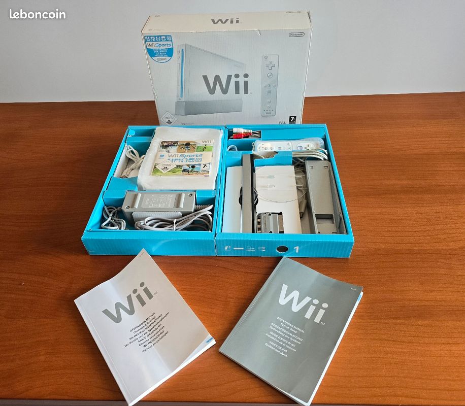 Nintendo wii + WiiFit Balance Bord + Divers accessoires (image 3)