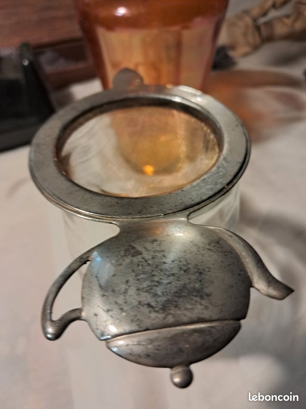 Passoire à vin vintage (image 4)