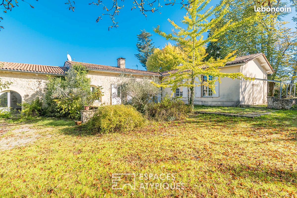Maison 5 pièces 210 m² · à Camblanes-et-Meynac · 210 m² · 590 000 €