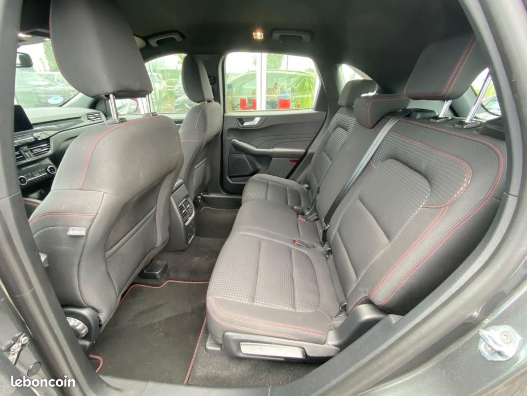 Ford Kuga 2.0 EcoBlue 120CV BVA ST-Line (image 8)