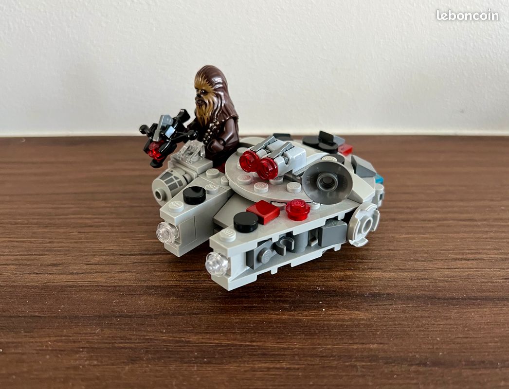 Microfighter Lego Chewbacca Millennium Falcon Millennium Falcon