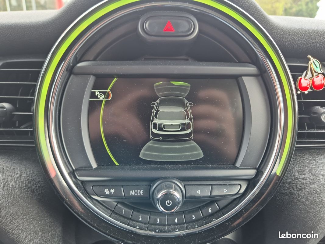 MINI COOPER III (F55) 1.5 Essence 136Ch FINITION CHILI - Garantie 12 mois (image 15)