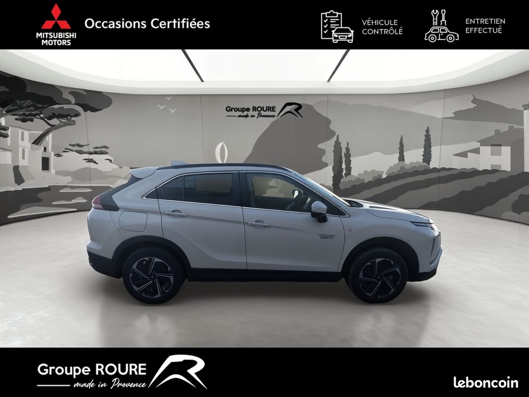 MITSUBISHI Eclipse Cross 2.4 MIVEC PHEV Twin Motor 4WD Invite (image 6)