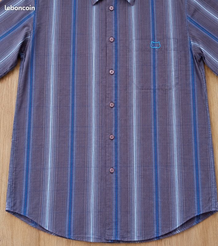 Chemise violette et bleue à rayures – Avec poche poitrine et finitions soignées – Deck No. 28 – Homme Taille 39/40 – Toutes saisons / Bureau et habillé – Neuf (image 9)