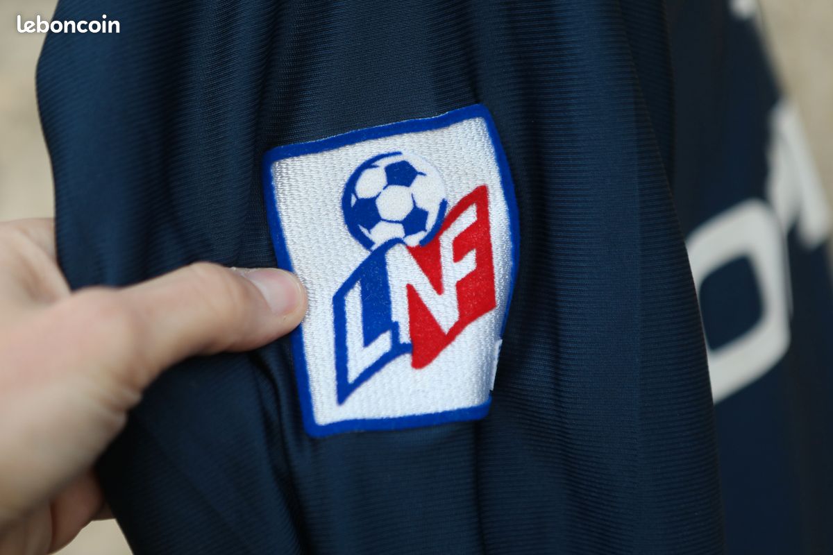 Maillot De Foot Vintage N°7 – Années 70 – Taille L – Maillot Rétro Occasion