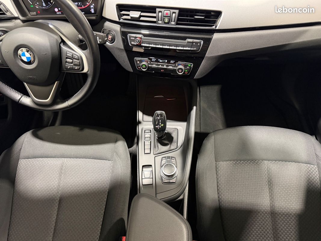BMW X1 F48 LCI sDrive 18i 136 ch DKG7 Lounge (image 20)