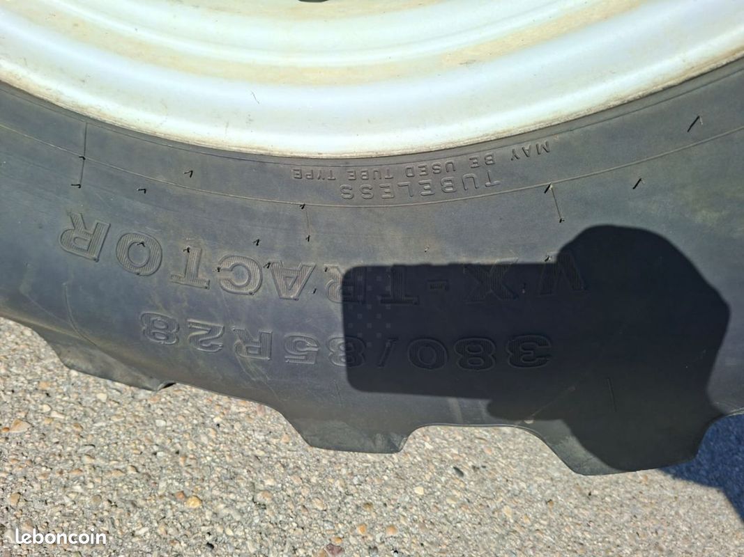 Massey Ferguson 6713S (image 4)