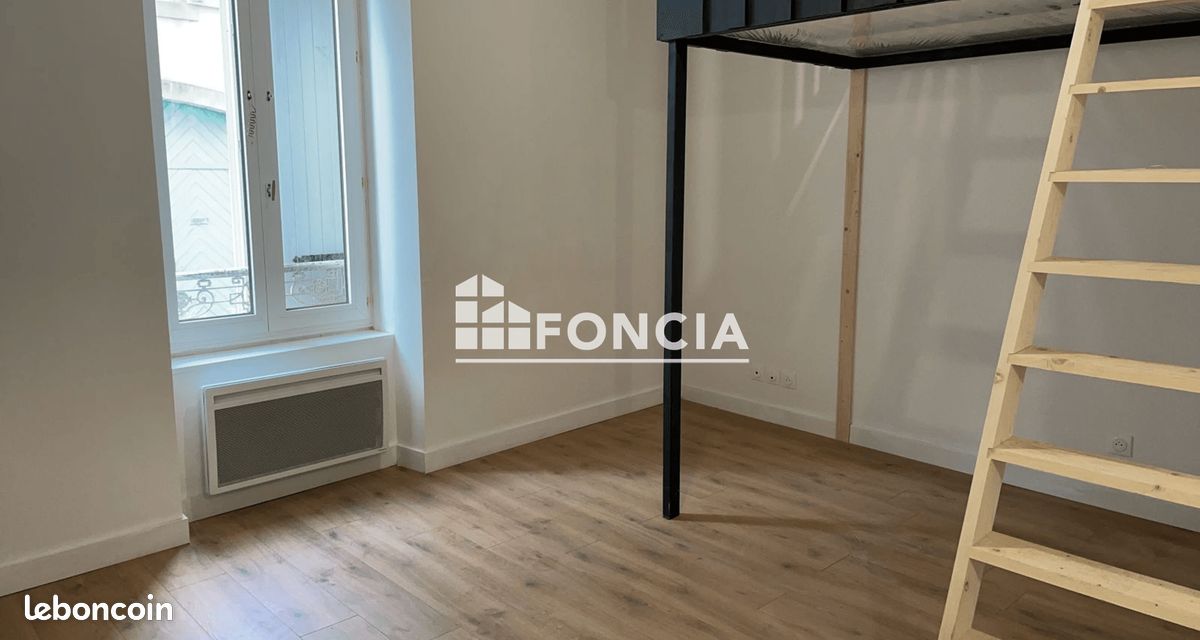 Appartement 1 pièce 19 m² · à Quimper · 19 m² · 490 €/mois