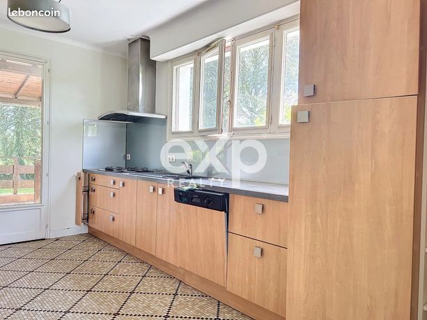 Maison 6 pièces 150 m²