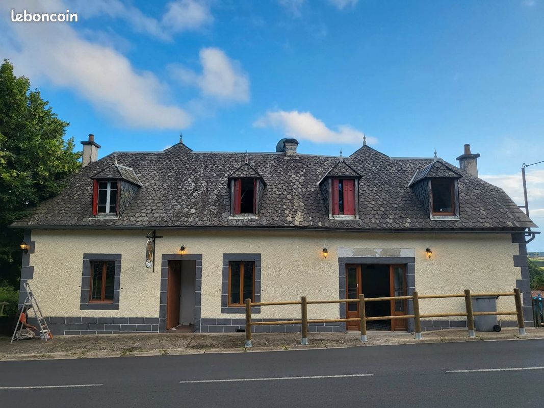 Immeuble 15 pièces 320 m² · à Salins · 320 m² · 180 000 €