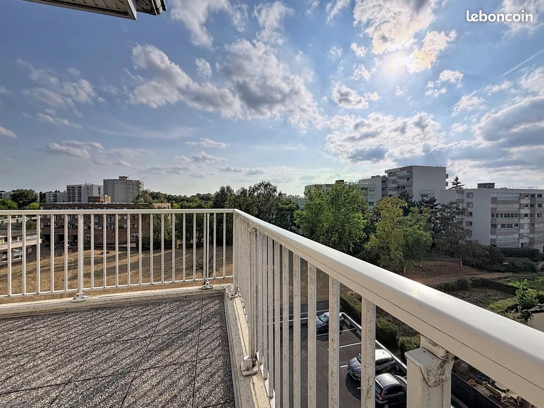 Appartement 2 pièces 66 m² · à Élancourt · 66 m² · 239 000 €