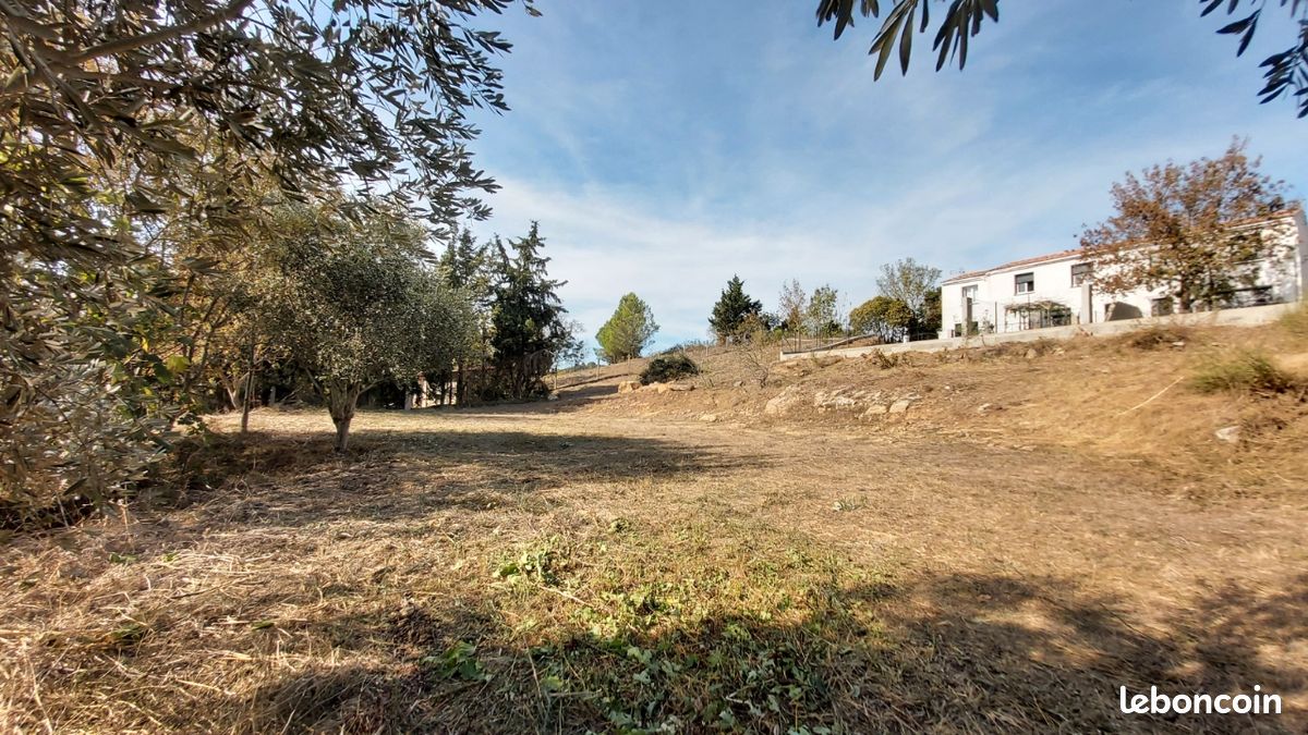 Terrain constructible · à Carcassonne · 52 990 €