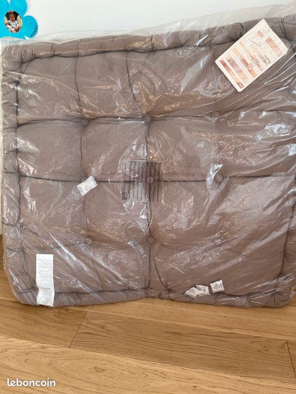 Matelas de sol capitonnée 90x90 neuf (image 3)