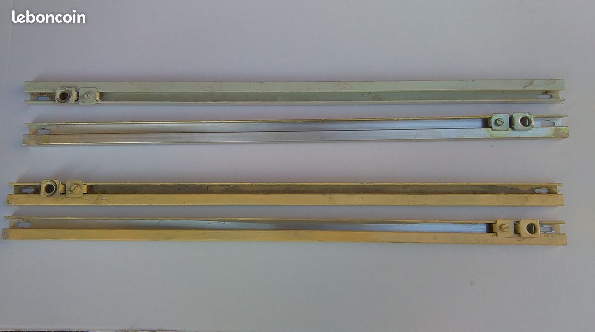 Rails 60 pour porte placard (image 1)