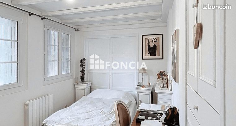 https://img.leboncoin.fr/api/v1/lbcpb1/images/33/3a/38/333a38aef3cd283c857c6eab7b07bda9c26ef65d.jpg?rule=ad-image