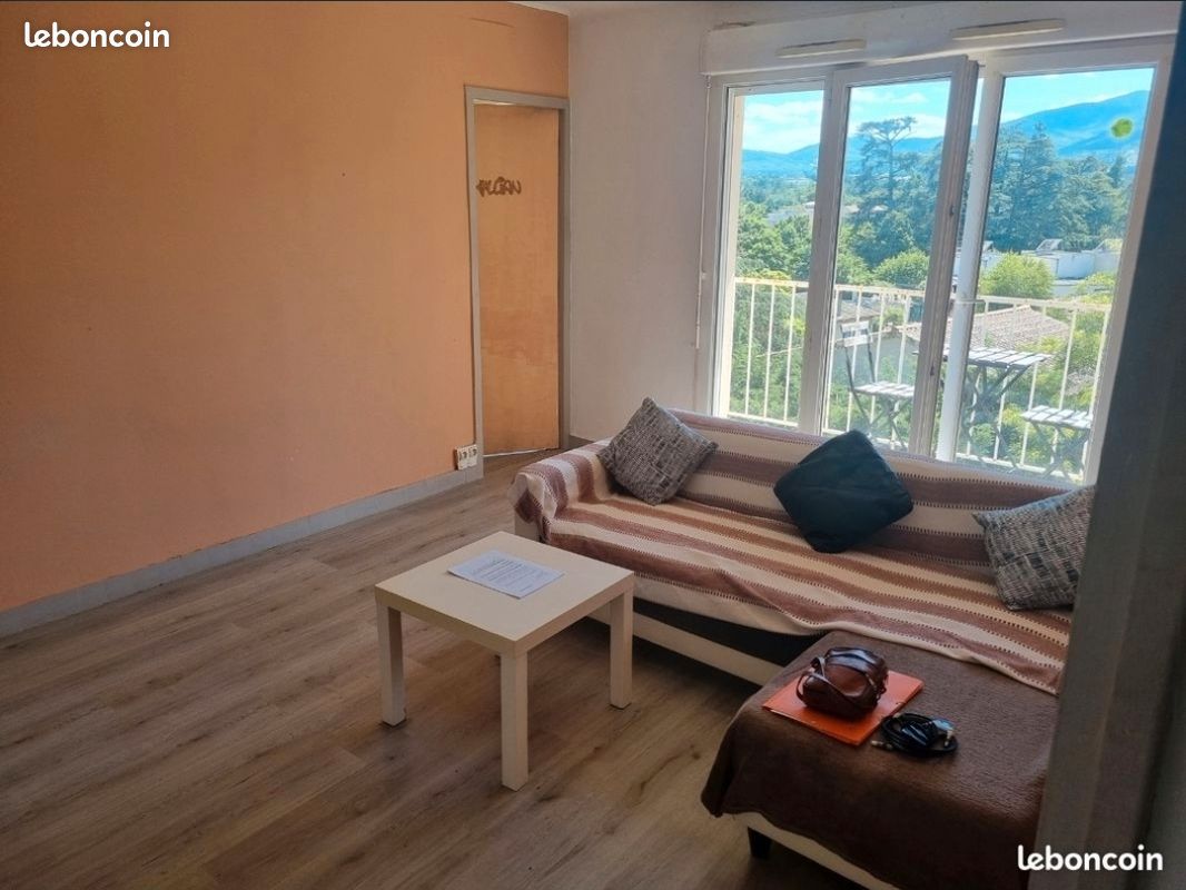 Appartement 5 pièces 73 m² · à Annonay · 73 m² · 680 €