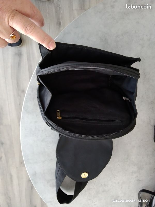 Sac à main noir (image 3)