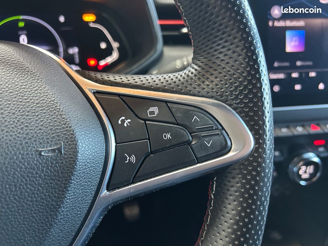 RENAULT CLIO 1.6 E-TECH 140 Ch HYBRID - 21 R.S. Line - ENTRETIEN POUR LA VENTE (image 25)