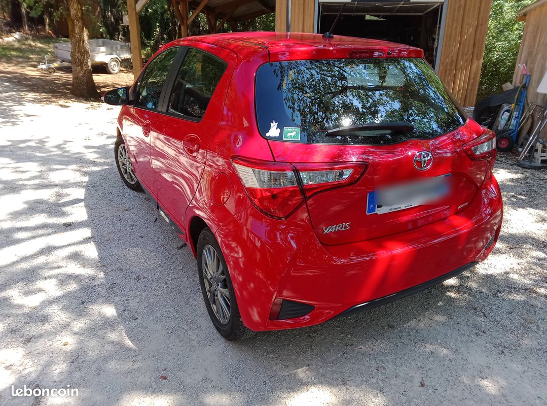 Toyota Yaris 1.5 VVT-i 111 ch – 79 900 km – Dynamic + Pack Confort (image 2)