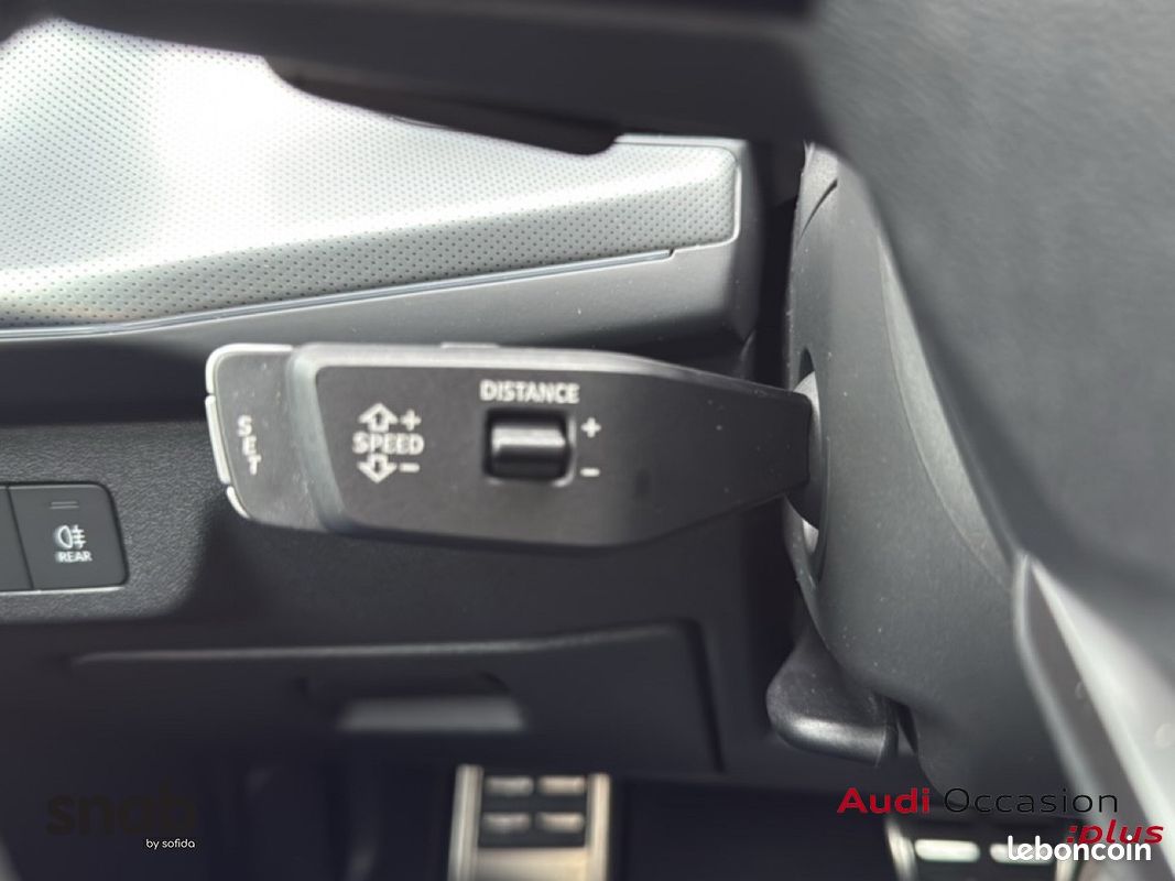 AUDI Q3 TDI 150 ch S tronic 7 S line (image 13)