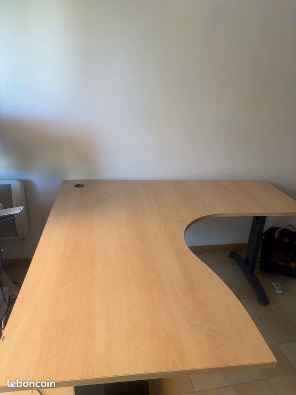 Bureau en L 160x160 (image 1)
