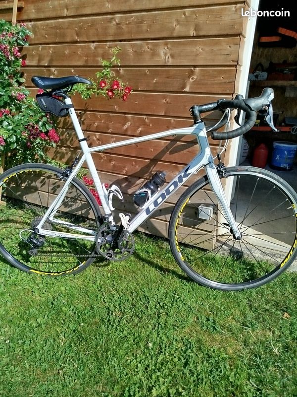 Vélo route Look carbone xl Vélos