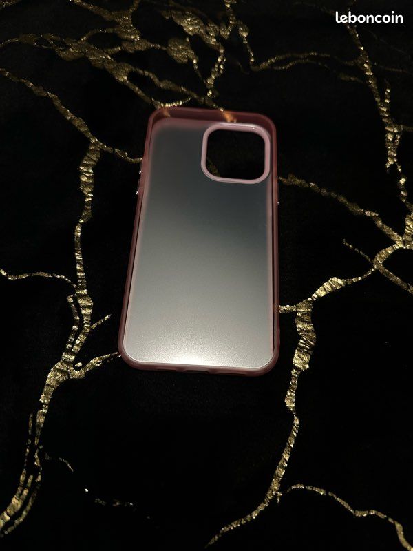Coque IPhone 14 CP Company – Rose – étui Rigide Arrière Neuf