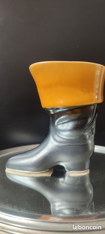 Botte en céramique vintage (Style Pol Chambost) (image 1)