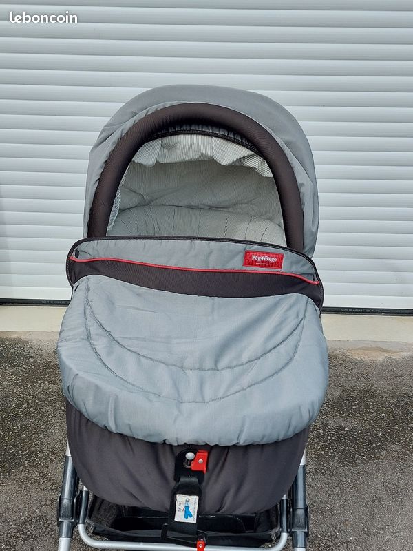 Vends ensemble cosy landau poussette (image 1)