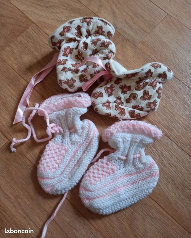Chaussons bébé (image 1)