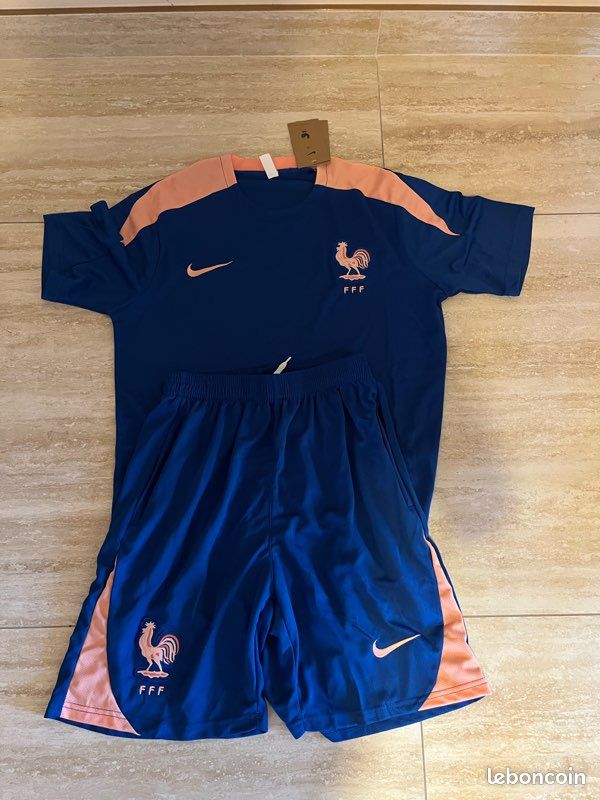 Maillot de foot d’entraînement (image 1)
