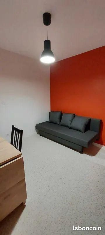 Appartement 1 pièce 18 m² · à Dijon · 18 m² · 490 €