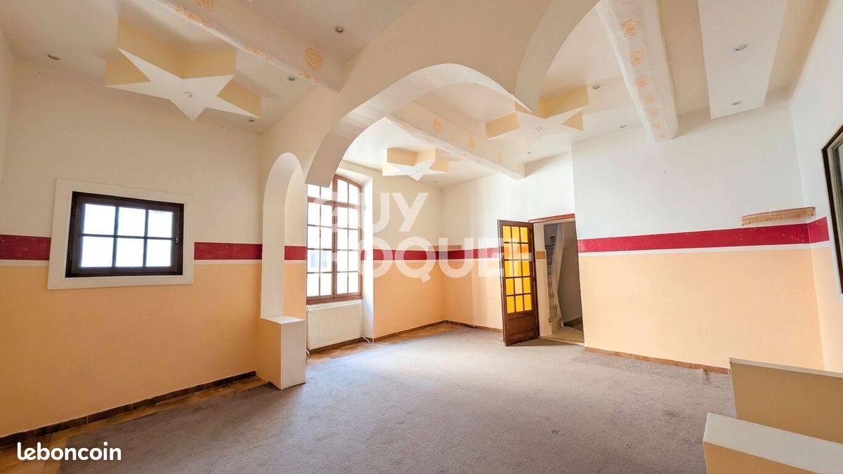 Maison 4 pièces 138 m² · à Tarascon · 138 m² · 160 000 €