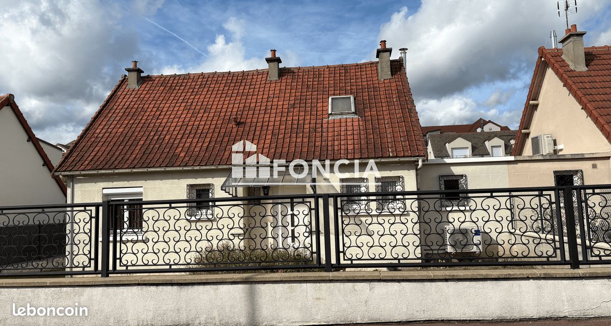 Maison 4 pièces 73 m² · à Saint-Prix · 73 m² · 1 350 €/mois