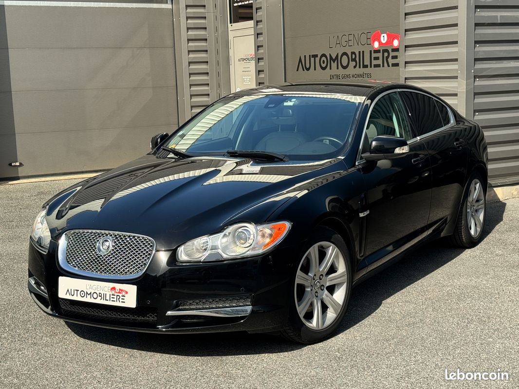 JAGUAR XF 2.7D Bi-Turbo Luxe - Historique complet (image 1)
