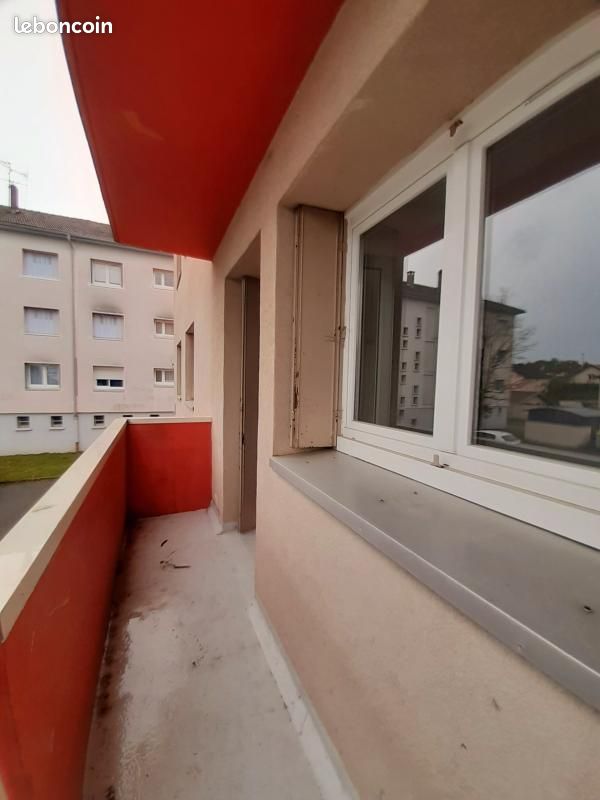 Appartement 5 pièces 91 m² · à Lure · 91 m² · 660 €