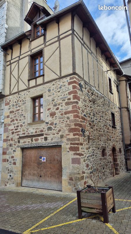 Maison 5 pièces 120 m² · à Espalion · 120 m² · 64 800 €