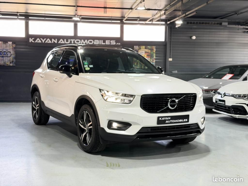 VOLVO XC40 D4 AWD 190 ch Geartronic R-Design- Toit ouvrant- Harman/Kardon- Keyless (image 1)