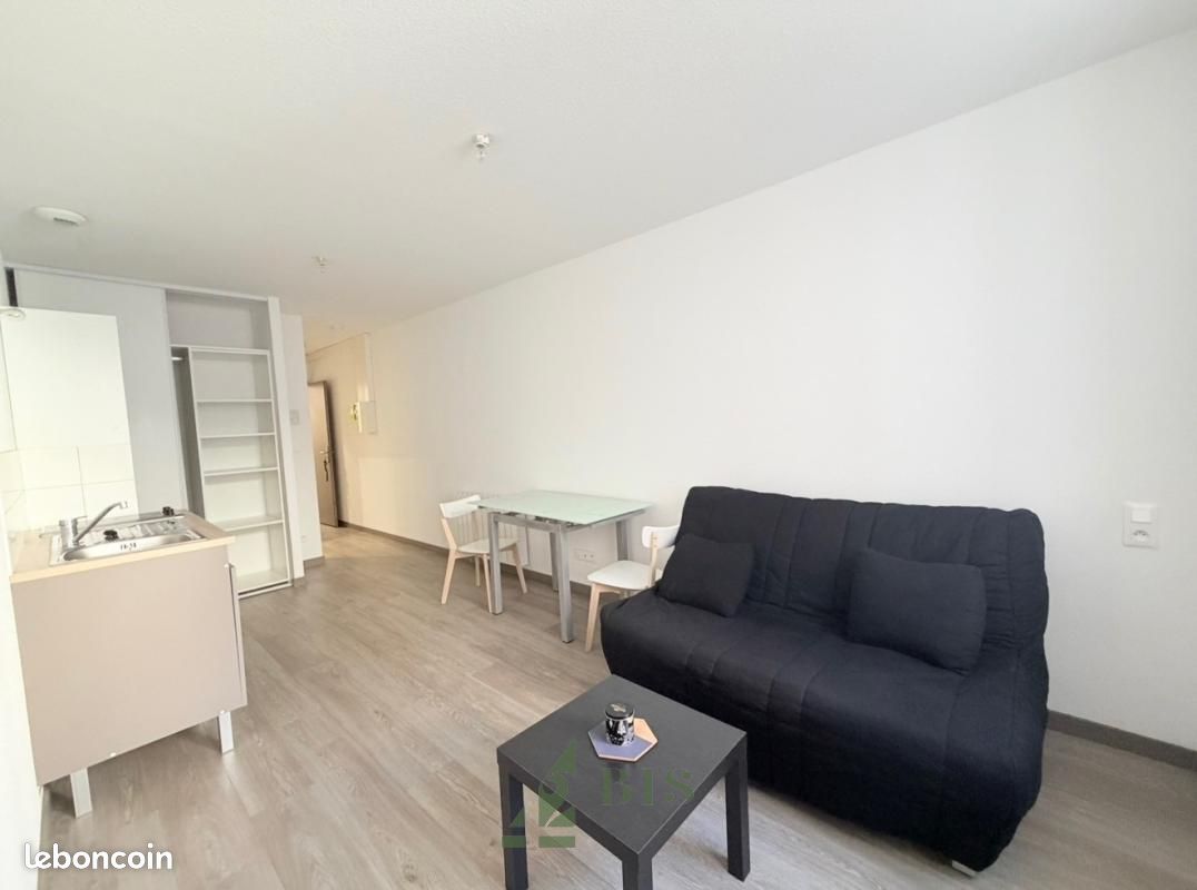 Appartement 1 pièce 23 m² · à Roanne · 23 m² · 350 €/mois