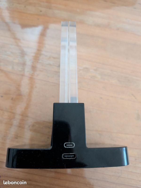Chargeur de manettes joycons Nintendo Switch (image 1)
