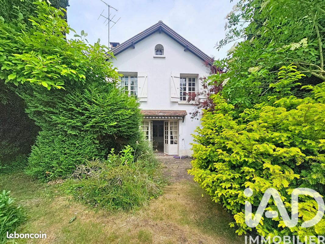 Maison 6 pièces 151 m² · à Saint-Germain-sur-Morin · 151 m² · 400 000 €